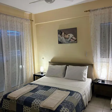 Iliana House Apartment Néoi Epivátai