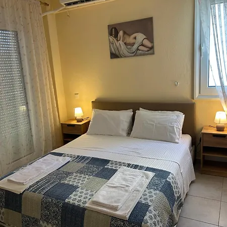 Iliana House Néoi Epivátai
